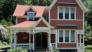8 N Park St, Vernon Rockville, CT 06066