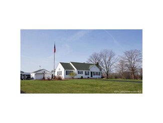 8987 Scottsville Rd, Borden, IN 47106