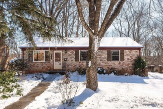 606 Moseley Dr, Charlottesville, VA 22903