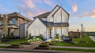 11831 S Pavillion Dr, Mont Belvieu, TX 77580
