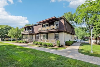 1 Church Ln Unit B, Valley Cottage, NY 10989