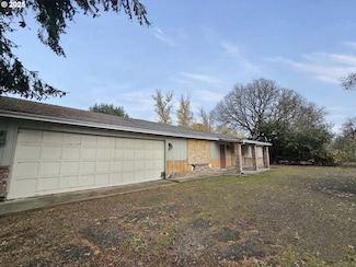 3249 Melrose Rd, Roseburg, OR 97471