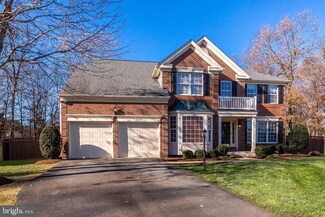 8328 Suffolk Way, Gainesville, VA 20155