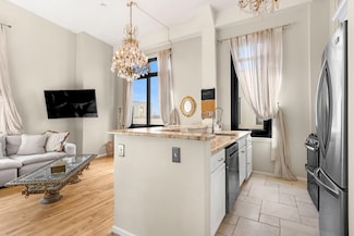 530 Gregory Ave Unit 408, Weehawken, NJ 07086