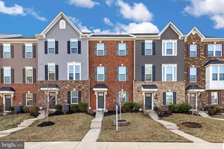 11371 Willow Green Cir, Manassas, VA 20109