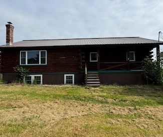 33 Raymond Dr, Plattsburgh, NY 12901