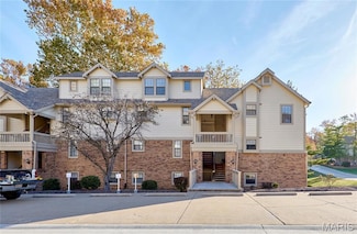 2302 Canyonlands Dr Unit E, Maryland Heights, MO 63043