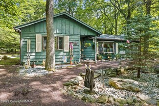 76 Greenwood Rd, Lake Harmony, PA 18624