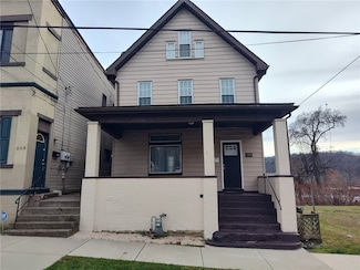 533 3rd St, Pitcairn, PA 15140