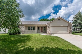 5717 Roaring Fork Run, Fort Wayne, IN 46825