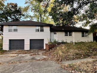 8019 Oakland Ave, Kansas City, KS 66112