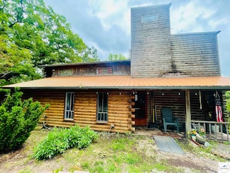 4650 NW 460 Pvt Rd, Osceola, MO 64776