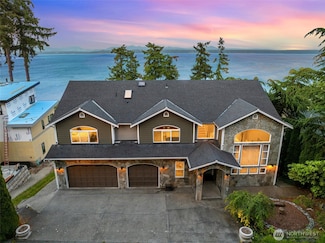 699 Lehman Dr, Camano Island, WA 98282
