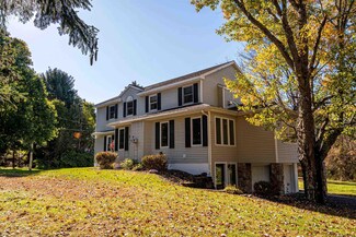 573 County Route 7, Nassau, NY 12123