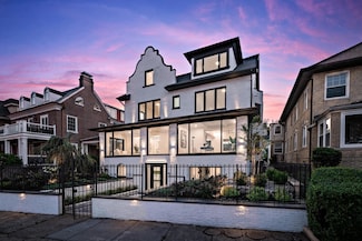 829 Jfk Blvd E, Weehawken Township, NJ 07086