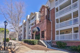 1504 Lincoln Way Unit 315, McLean, VA 22102
