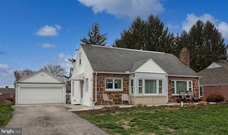 2263 Manor Rd, York, PA 17408