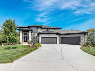 25260 W 104th Place, Olathe, KS 66061