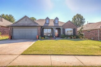 20312 E 50th St S, Broken Arrow, OK 74014