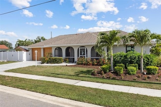 567 Whippoorwill Dr, Venice, FL 34293