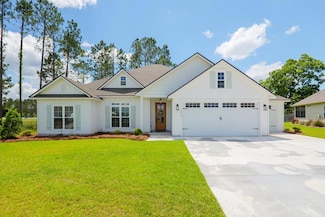5012 Hatfield Cir, Hahira, GA 31632