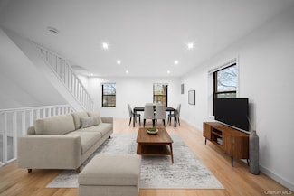 218-37 Spencer Ave, Jamaica, NY 11427