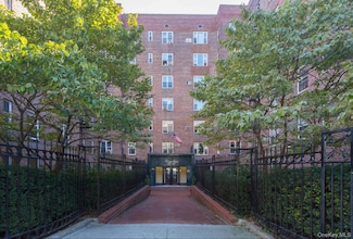 76-10 34th Ave Unit 1-O, Jackson Heights, NY 11372