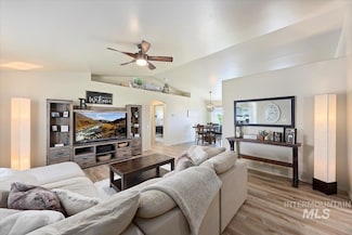 409 W Avenue K, Jerome, ID 83338