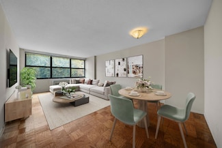 7000 Blvd E Unit 11E, Guttenberg, NJ 07093