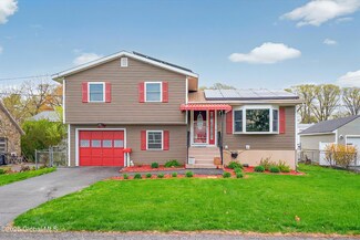 52 Starr Ave, Schenectady, NY 12304