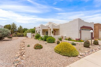 392 S Meadowood Ln, Sierra Vista, AZ 85635
