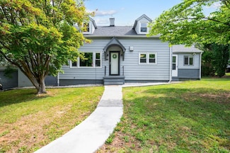 906 Elon Rd, Madison Heights, VA 24572