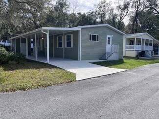 201 Oakleaf Cir, Deland, FL 32724