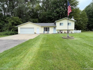 13496 N Lewis Rd, Clio, MI 48420