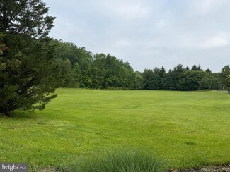 198 Longview Dr, Elkton, MD 21921