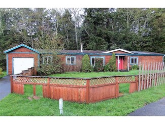415 Kimberly Ct, Cannon Beach, OR 97110