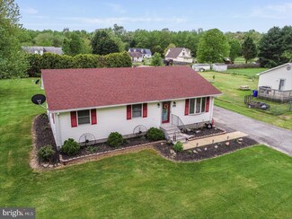 171 Slaughter Station Rd, Hartly, DE 19953