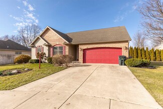 1813 Elizabethan Ct, South Bend, IN 46614