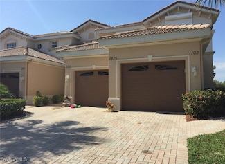6825 Sterling Greens Dr Unit 102, Naples, FL 34104
