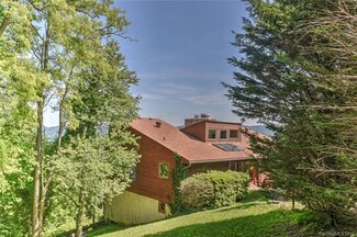 900 Rockhold Dr, Asheville, NC 28804