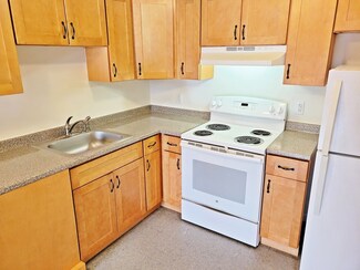 70 Jamaicaway Unit 7, Jamaica Plain, MA 02130