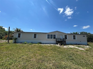 1369 Horseshoe Loop, Moore Haven, FL 33471