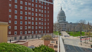 111 N Hamilton St Unit 303, Madison, WI 53703