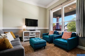 338 Mountain Vista Ave SE, Salem, OR 97306