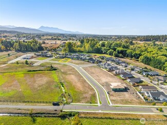 61 Dover Ln, Sequim, WA 98382