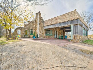 606 W Broadway St, Lexington, OK 73051