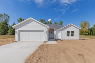 2026 Green Acres Dr, Adrian, MI 49221