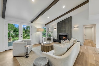 201 Westwood Terrace, West Lake Hills, TX 78746