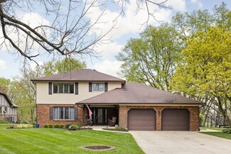 607 Elm Dr, Plainfield, IN 46168