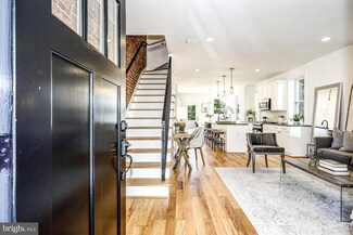 1029 Girard St NE, Washington, DC 20017